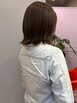 アトリエ タキ(atelier.taki)&nbsp;ブラウンカラー 外ハネボブ 顔周りレイヤー 20代 透明感カラー