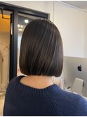 暗めでも重く見えない、艶ブラウンボブ【新宿】