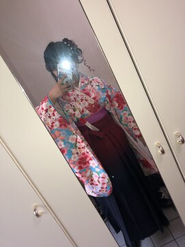 ヘアースタジオエル ヘアーセット・袴着付け