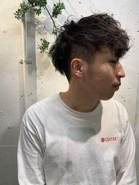 エル(EL by green) 【MITSU】スパイラルパーマ×ツーブロックマッシュ