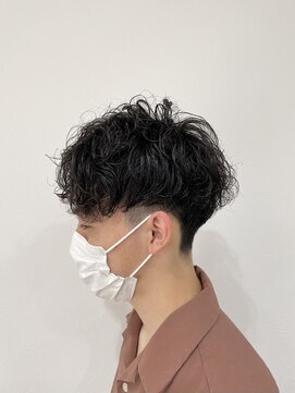 アクルヘアーバイテソロ(AKUR hair by tesoro) マッシュ×くるくるパーマ
