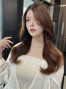 フォンズ(FONS) 表参道学割U24 くびれヘアナチュラル韓国ヘアチョコレートカラー