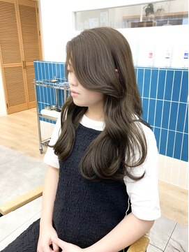 メグリ(MEGULI) 【熊谷】長め前髪ロングスタイル