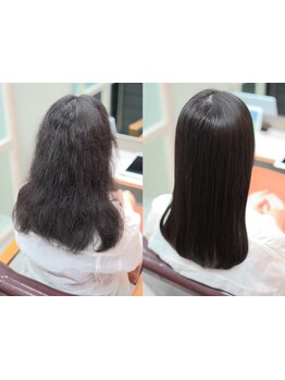 縮毛矯正で「傷みにくい」18種類の薬剤から、髪質に合った優しい薬剤を組み合わせます♪