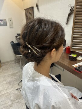 クレス 本川越店 ふわふわシニヨンアレンジ