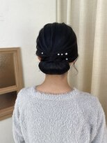 ソノ(sono)&nbsp;訪問着　振袖　参列ヘア　タイトヘア　シニヨンアレンジ