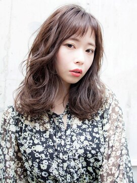 ジェニーバイメノン(JENNIE by Menon) オリーブベージュレイヤーカット　こなれミディ　イメチェン前髪