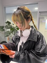 ヴァイス 新宿店(VAICE) イエローデザイン