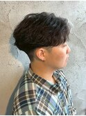メンズセンターパートフェザーパーマツイストスパイラルパーマ