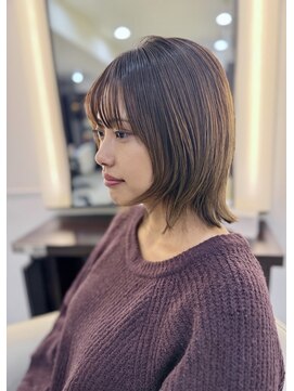 ルーウィン(LE WIN) 20/30/40代にオススメ 大人カワイイ/外はねボブ