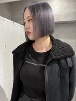 スウィープ(sweep)&nbsp;ハイトーンボブ/グレーシルバー/ケアブリーチ