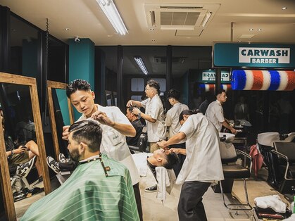 カーウォッシュバーバー(CARWASH BARBER)の写真