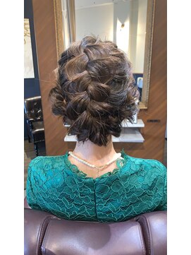 オルシェット(olchette) 編み込みアレンジ