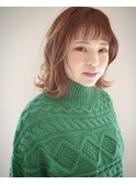 コテ巻きオレンジベージュ切りっぱなし大人ボブ