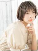 八潮/髪質改善/ミルクティーアッシュのオン眉 大人ショートボブd