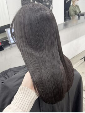 ココ 本八幡(KOKO) #黒髪#小顔#クラゲヘアー#オリーブグレー#ココアベージュ#美髪