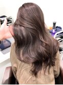 ミルクティーベージュダブルカラーハイライトバレイヤージュ