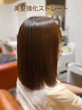 シエル 長岡市(ciel) 切りっぱなしロブ 美髪ストレートヘア/20代30代40代50代60代