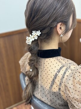 トップスタイル シズオカ(TopStyle SHIZUOKA) お呼ばれポニーテール