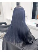 ネイビーブルー