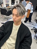 メンズサロン キング 梅田店(Men’s salon K!ng)&nbsp;波巻きツイストスパイラルパーマ/フェザーパーマ/眉毛/メンズ