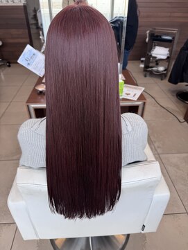 アチーブ ヘア デザイン(achieve hair design) 透明感大人可愛いワインレッドダブルカラーツヤ髪ストレートヘア