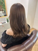 インビテーション(invitation) くすみ感たっぷりベージュカラー