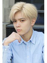 クーエフー(coo et fuu)&nbsp;ツーブロック爽やかブランドヘア韓国ヘアダウンパーマ