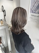 アヴァンス なかもず店(AVANCE.)&nbsp;大人ミディアム×3Dハイライト×グレージュカラー♪