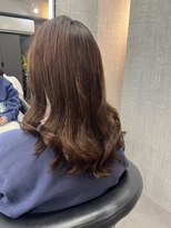 ロサ ファイブヘアー(Rosa..5Hair)&nbsp;シールエクステで馴染み抜群のヘアーに！