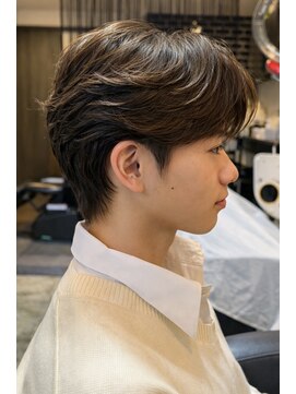 ジュンヌオム リンカラン(Jeune Homme LINGKARAN) フェザーショート