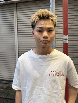 ハイセンス(HISENSE) 大人スパイキーショート【ケイト】