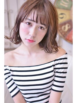 メイズ(MAZE) 重めボブのセミウェット外巻きウェーブ【鍛原志行】