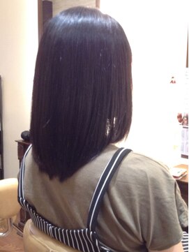 ペンシエロ(Pensiero) 【圧倒的艶髪】髪質改善ヘアエステ