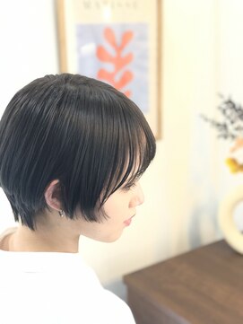 エカキラナ(eka kiranah) マッシュショート！インディゴブルー！