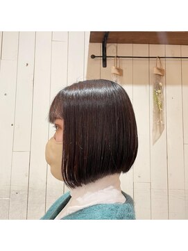 きいろのゾウ 前下がりボブ/ボブスタイル/暗髪ボブ