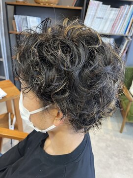 ヘアースタジオ ノラ(Hair studio NORA) パーマ&メッシュ