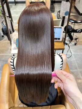 リール 銀座(R'EEL) 大人の艶髪ロングヘア×縮毛矯正