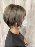 ヨーロピアン風ショートボブ