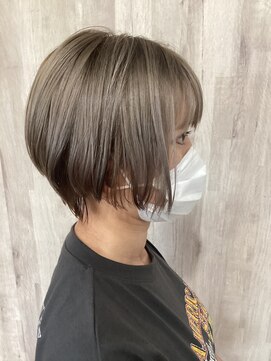 ヴィラックスヘア(ViLax Hair) ヨーロピアン風ショートボブ