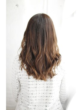 シュシュット(chouchoute) 韓国ボブレイヤーロンググレーベージュ黒髪質改善前髪パーマ/015