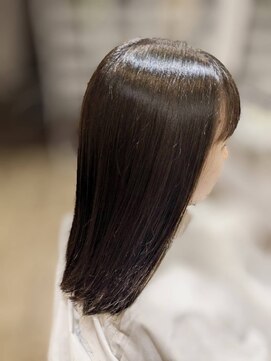 マホロバ(MAHOROBA) 艶髪ストレートヘア