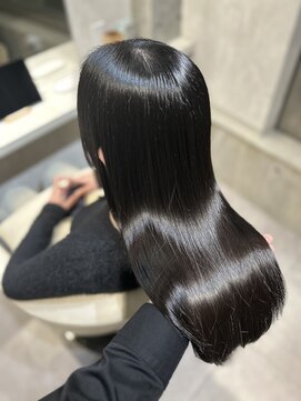 ロッタクッチ 表参道 青山(LOTTA CUCCI) 韓国風ブラック髪質改善