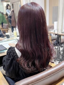 プラグ バイ ネオリーブ(plug by neolive) レイヤーロング×髪質改善 [髪質改善/縮毛矯正]韓国T〇