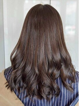 ジュリアンマーラ(Julien Mara) 艶感ロングウェーブ/髪質改善ロング/韓国っぽヘア/透明感カラー