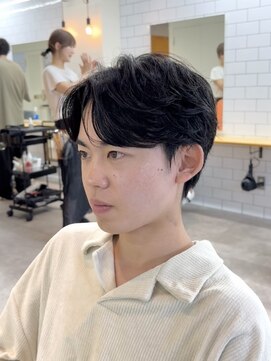 ガレージ バイ グリーン 原宿 表参道(Garage by green) 【JINKI】 韓国風センターパート