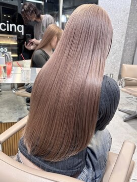 サンク 原宿 表参道(cinq) ダブルカラーハイトーンカラーヘーゼルベージュカラーグレージュ