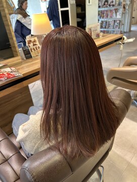 レッドブラウンカラー