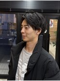パーマの残りを活かしてセンターパート