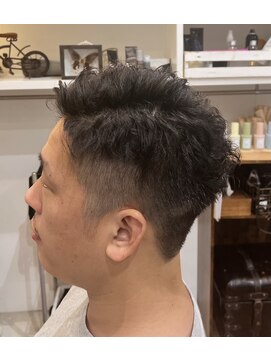 コンフィバイアーティス(Confi by Artis) メンズベリーショートパーマ